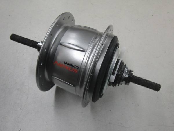 ▽リアハブ SG-8R31 内装8段 ※動作未確認▽横 シマノ リアハブ SG-8R31