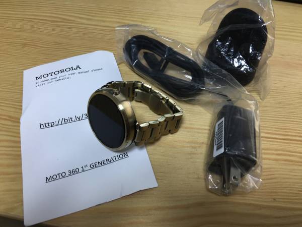 新品 MOTO 360 スマートウォッチ ゴールド 金 モトローラ 46mm