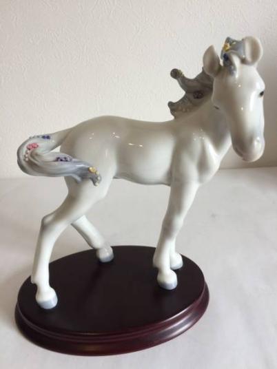 The Horse リヤドロ公式オンライン リヤドロ Figurine 06827