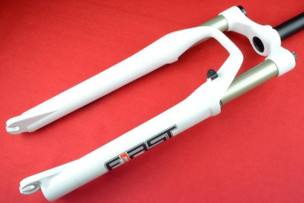 即決■新品★RST★F1RST 30 PLATINUM★軽量エアサス★国内発★白