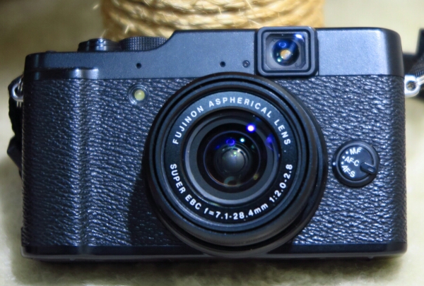 X10 FUJIFILM 富士フイルム - Fujifilm finepix 0 F FX-X10 