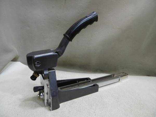 ロック工業 ロック封函機 44X23XH29cm 中古OK！