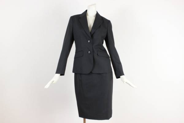 【新品同様】レミュー LESMUES スカートスーツ M 洗濯可9 夏 tqe