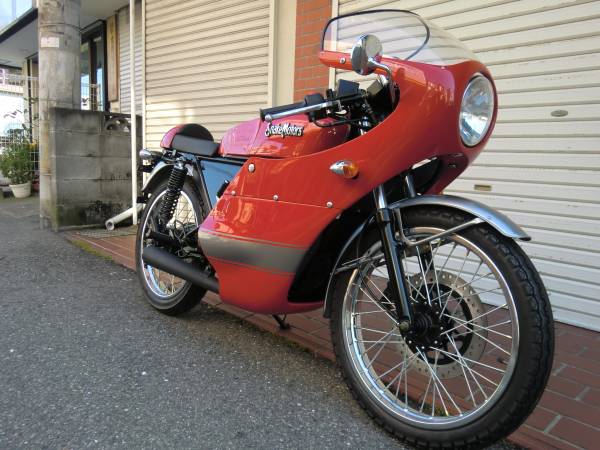 スネークモータース77　 未登録新車　神戸発