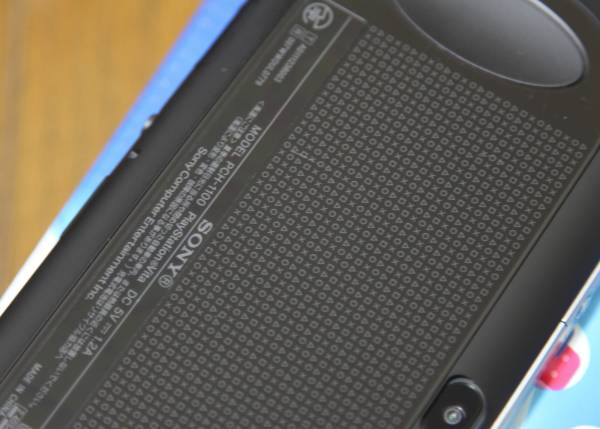 PS Vita PCH-1100 AA01 3G/Wi-Fi メモリ4GB他おまけ PS 【公式通販】