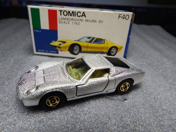 F40 ランボルギーニ　ミウラ SV