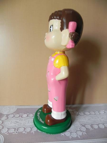 不二家 首振りペコちゃん人形 ピーチ柄 当選品フィギュア ピーチ柄