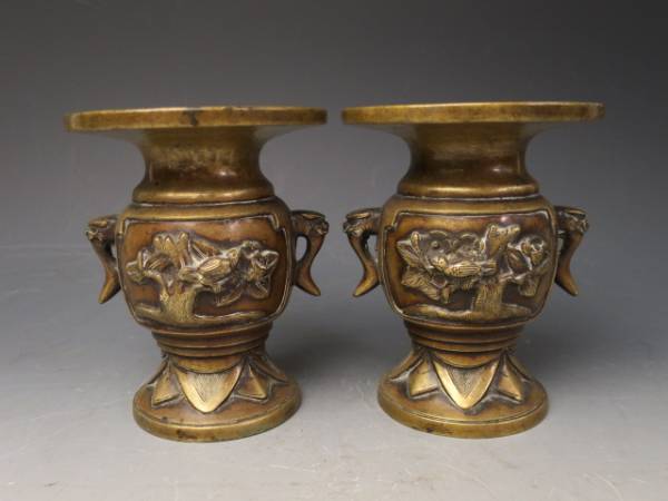 古銅 花鳥彫 獅子耳 五具足 在印 仏具 仏教美術 6528t | 仏壇 獅子