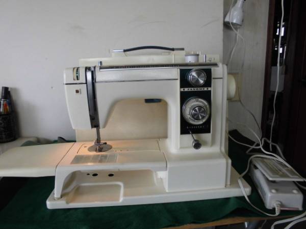 JANOME ジャノメミシン　MODEL 813 EXCEL動作品