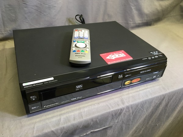 Panasonic DIGA DMR-XW41V 500GB HDD / VHS / DVDレコーダー ***写真