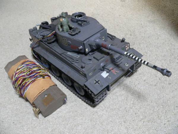タミヤ 1/25 ドイツ重戦車 タイガー リモコン