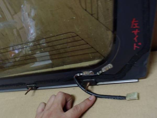 3656 JZS130G クラウンワゴン 左サイドガラス 純正 中古 即決