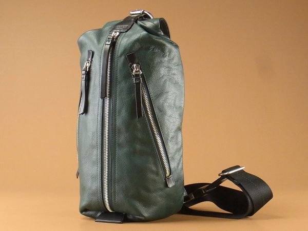 E853美品*コーチCOACH*トンプソン/レザースリングパック/鞄 コーチ