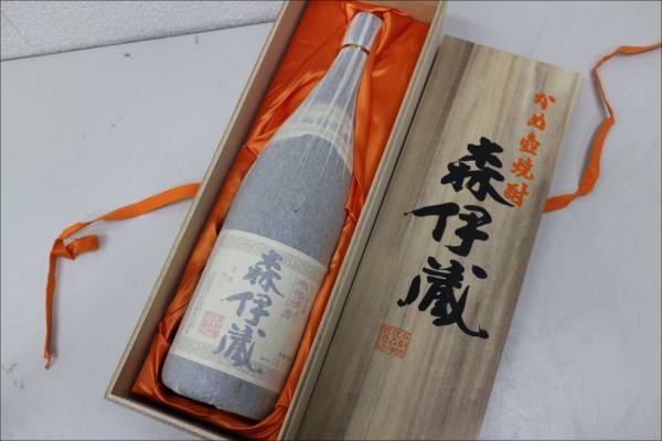 ③古酒 未開栓 森伊蔵 1800ml 化粧箱付 かめ壺焼酎 〇未開栓 本格焼酎