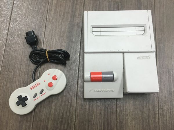【60Y181】ニンテンドー ニューファミコン 本体 HVC-101 NEW
