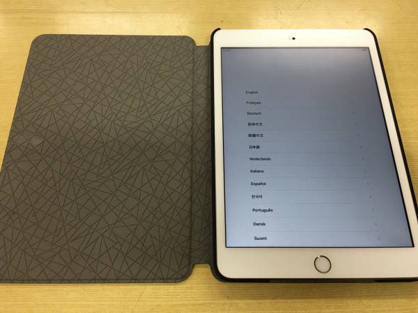 送料無料】判定◯ iPad mini 3 docomo 64GB ゴールド ドコモ、新型