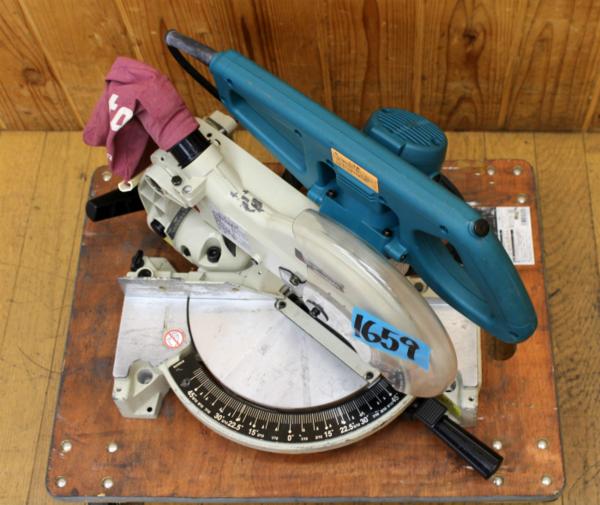 1659 makita マキタ 8型卓上マルノコ LS0830 大工道具 内装　