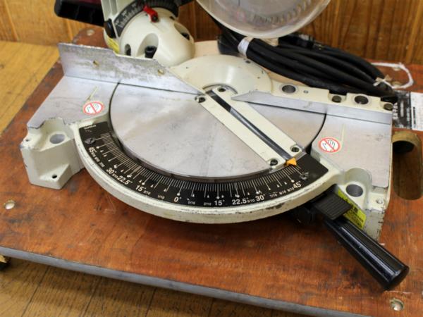 1659 makita マキタ 8型卓上マルノコ LS0830 大工道具 内装　