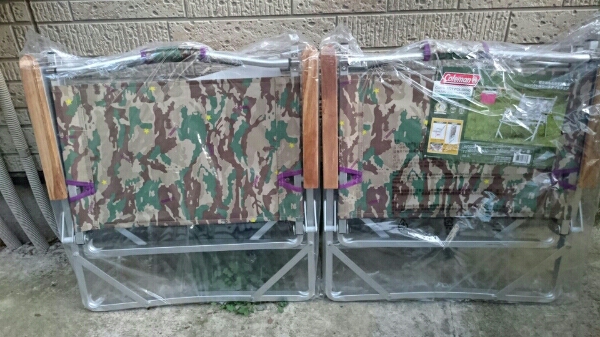 コールマン コンパクトフォールディングチェア カモ柄2脚 新品