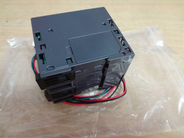 キーエンス　シーケンサ　KV-NC32T　未使用品/