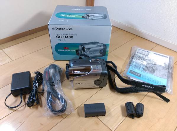 動作確認済!! Victor miniDV対応デジタルビデオカメラ GR-DA30