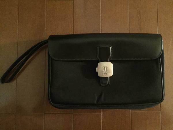 ダンヒル　セカンドバック