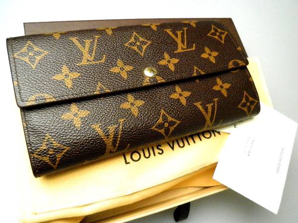 ■良品！新型！★ヴィトン【10枚カード】ファスナー長財布M61734