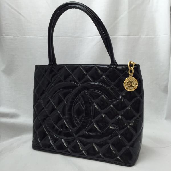 1円 美品 シャネル マトラッセ 復刻 トートバッグ エナメル