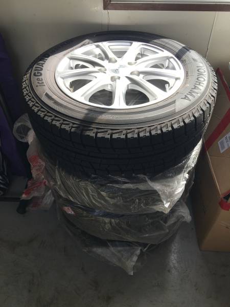 バリ山国産スタッドレス225/65R17 タイヤ4本のみ。 4本 タイヤのみ 