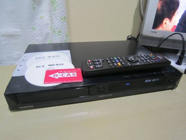 320GB 東芝 2チューナー ブルーレイレコーダー ブルーレイ 2011年 東芝 