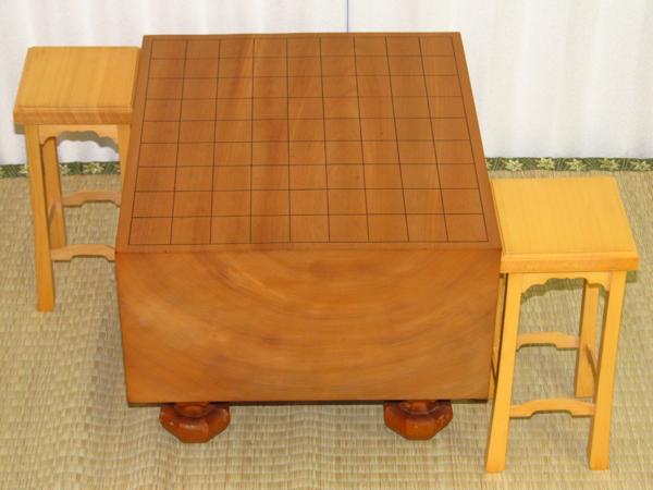 丸八碁盤店⁄鬼頭淳夫作日向産本榧天地柾目八寸二分将棋盤⁄黒柿矢倉駒台 
