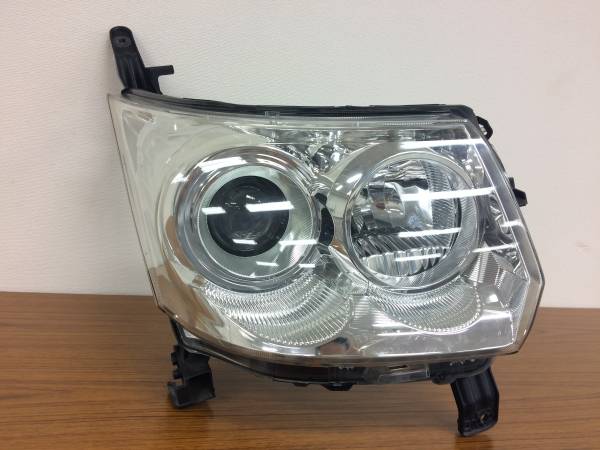 ムーヴカスタム L175S 右ヘッドランプ HID ライト 自動車メーカー別