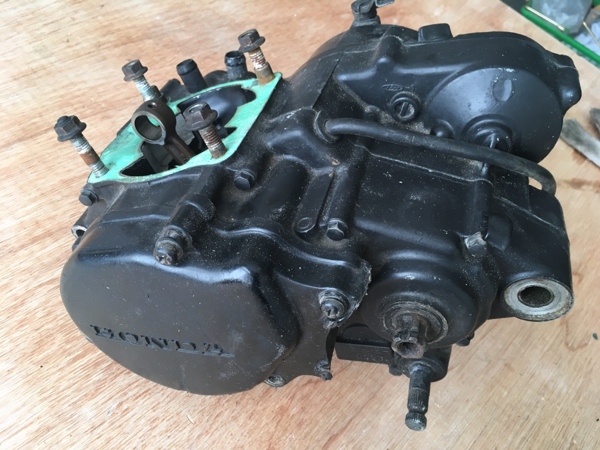 CR80エンジン腰下 HE04-110000番代