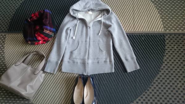 セレクトショップ購入定価23000円大人可愛い上質パーカー*グレー