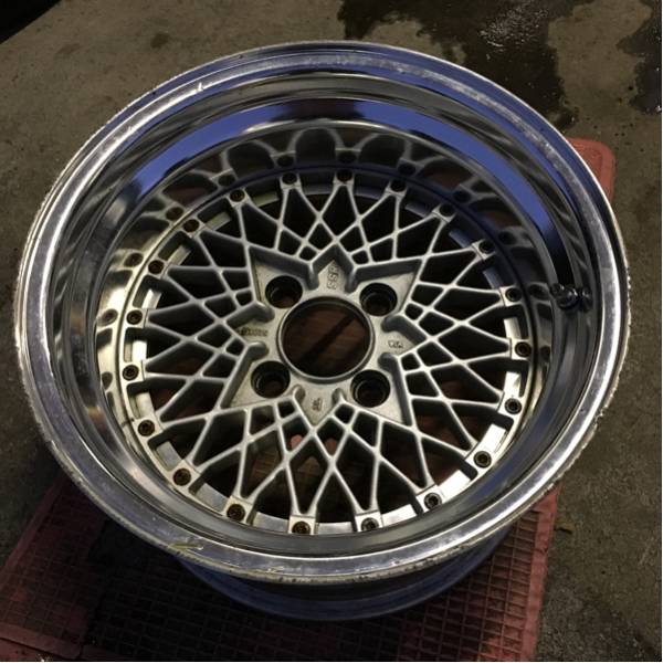 SSRメッシュ15インチ深リム ホイール・15インチ限定数75台復刻SSR