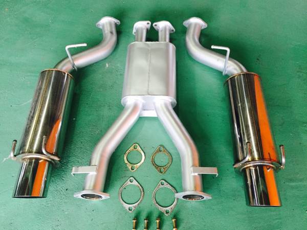 ＺＥＥＳ　Ｚ３２の２シーター用マフラー！！美品です！！