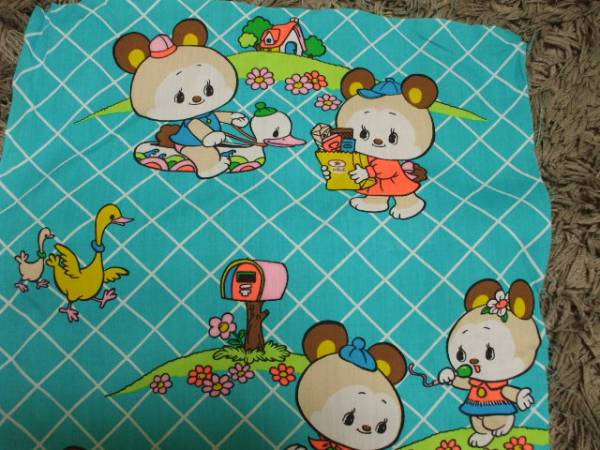 昭和レトロ生地　　くま　♪　カラオケ　♪　お花　　_2