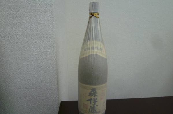 酒祭 焼酎祭 さつま名産 森伊蔵 1800ml 箱無 夏の面影を残し…
