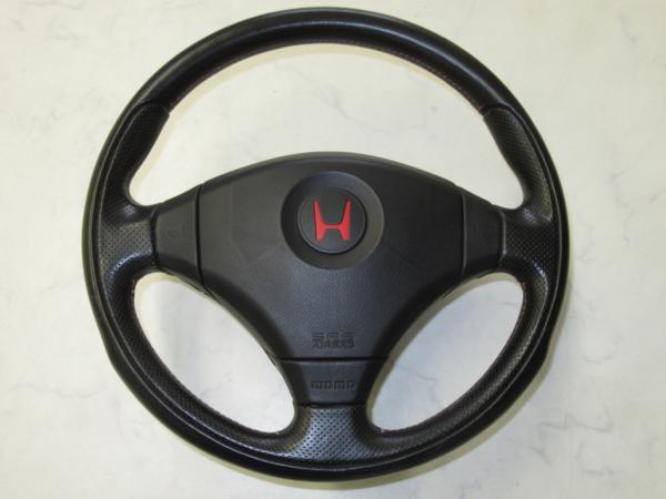 DC2インテグラタイプR('98スペック)純正MOMOステアリング中古品