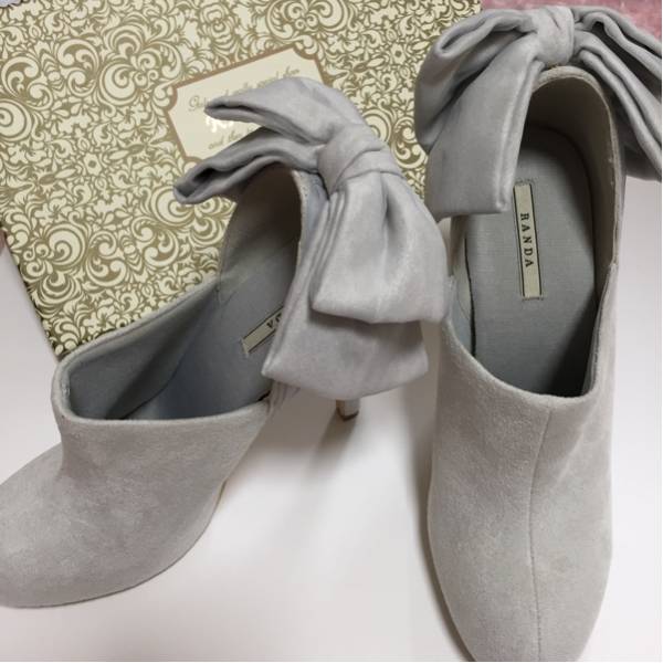 ランダ バックリボン ブーティ 新品