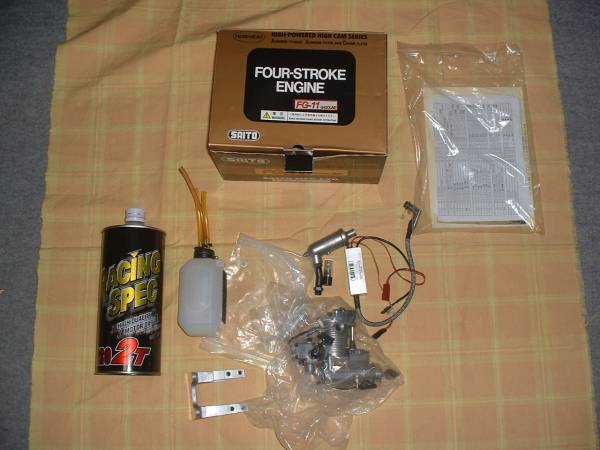 SAITO最小ガソリン4ストエンジン FG11 ほとんど新品 SAITO製最小4
