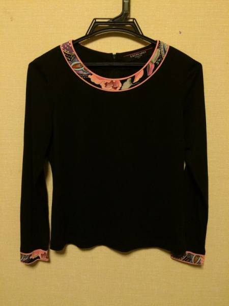 レオナール トップス 11