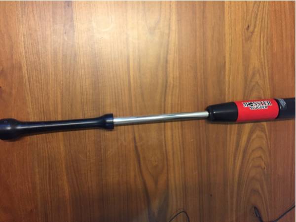 美品　モンスタースラッガー（ウチダ）少年用　ＭＳ-80　素振り