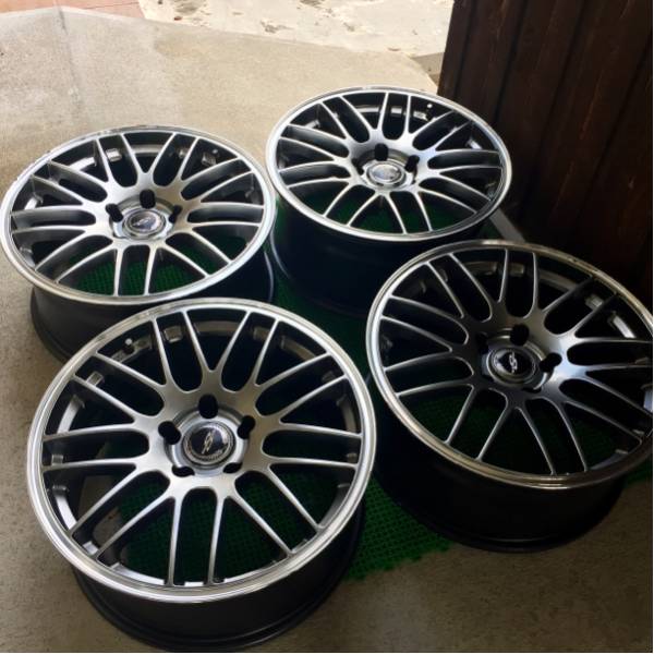 【美品】BMW 18インチ ハイパーシルバー 1シリーズ等