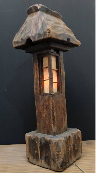 ★ 木の行灯 ★