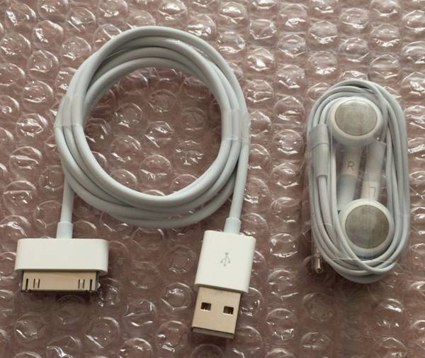 ★展示品アップル Apple iPod touch 8GB MC540J/A 消費税 送料無