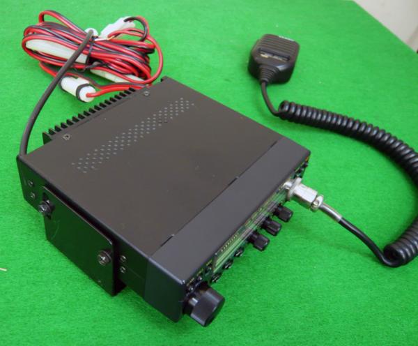 YAESU 高感度の高性能機 「FT-4600」 144M/430M 美品動作品 YAESU FT YAESU 高感度の高性能機 「FT-4600」 144M/430M 美品動作品 YAESU FT