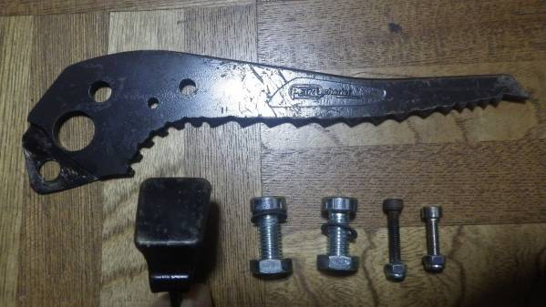 送料出品者負担！良品！Petzl ペツル クォーク ハンマータイプ