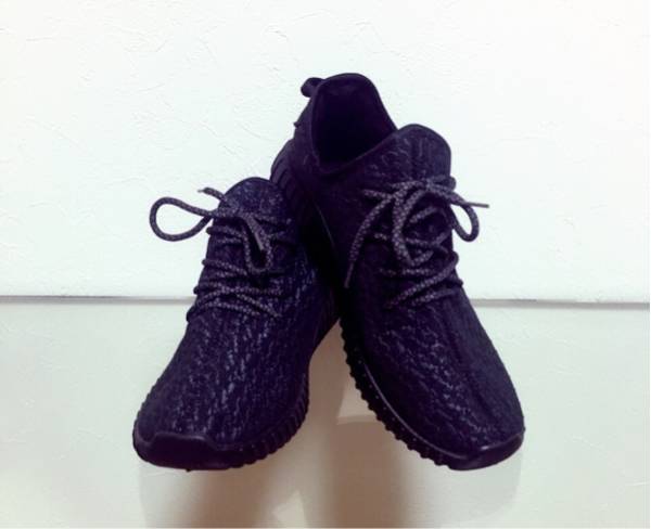 yeezyboost 350 アディダス カニエ 三代目 入手困難 レア 26.0