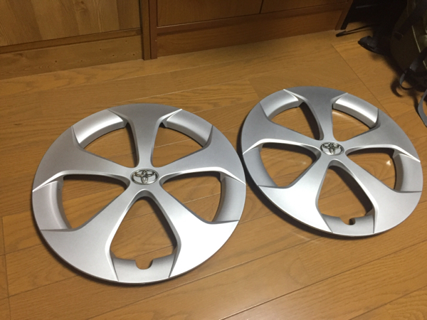 30プリウス 後期 純正 ホイールカバー キャップ 2個 美品